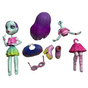 Off The Hook Doll Figures Accessories Interchangeable Bodies SML Doll 4” tall se